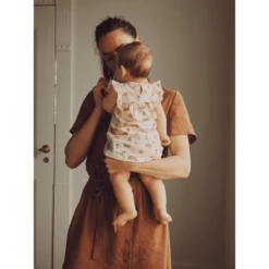 Name It Kleid Nbfhania Créme De Pêche 7 Name It Kleid Nbfhania Créme De Pêche -Zauber Mode name it kleid nbfhania creme de peche a416450 2